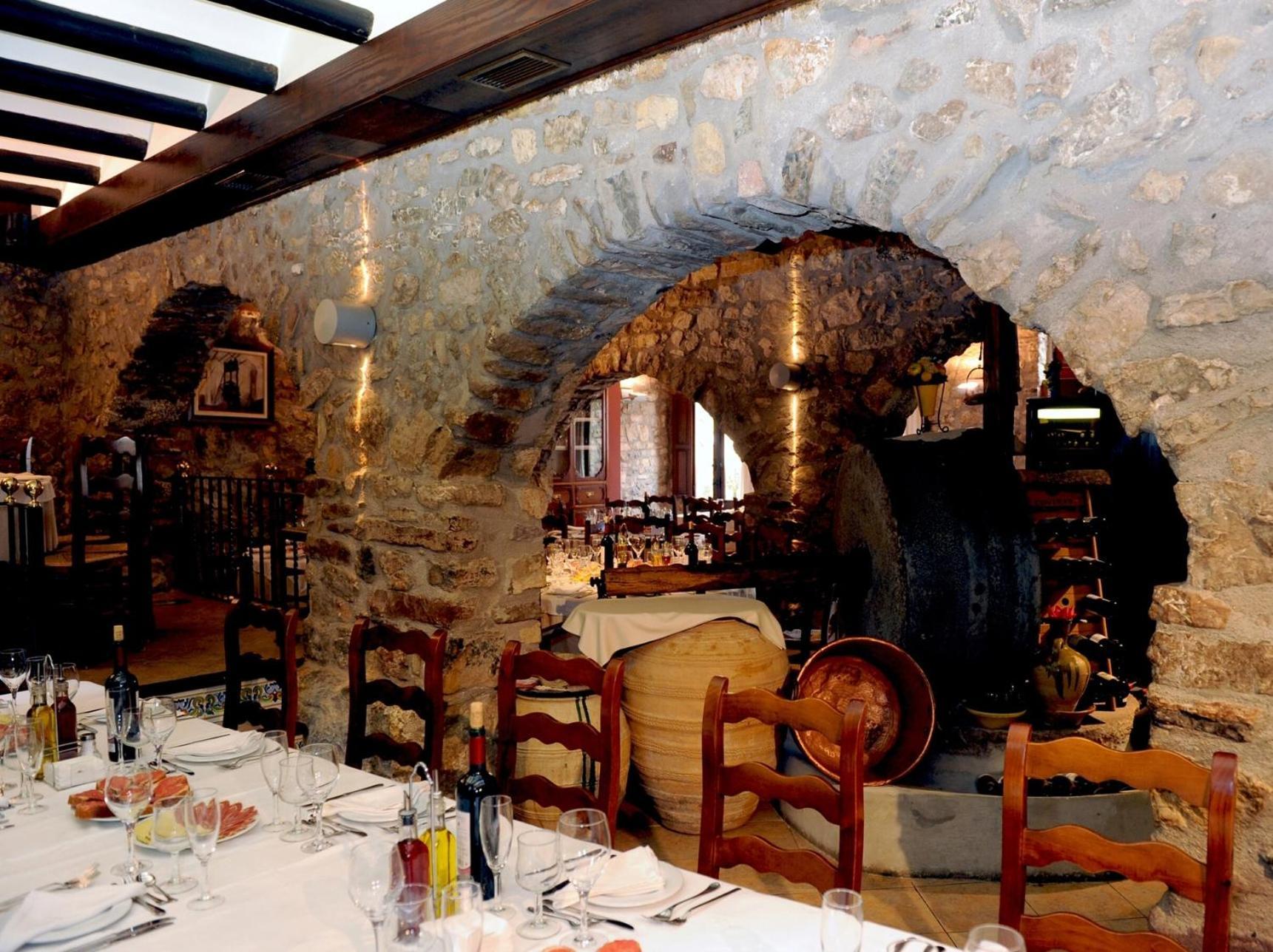 Hotel Restaurant Verdia Sueras Exteriér fotografie