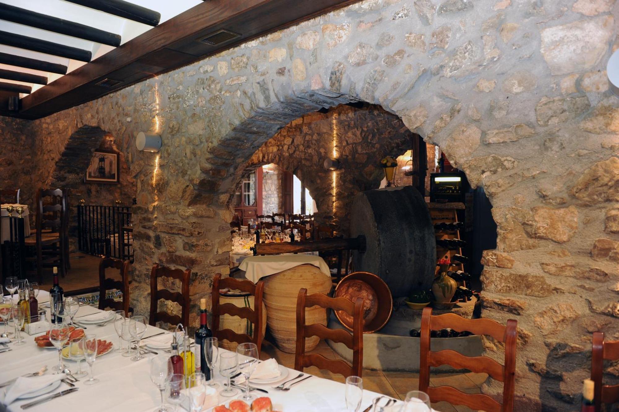 Hotel Restaurant Verdia Sueras Exteriér fotografie