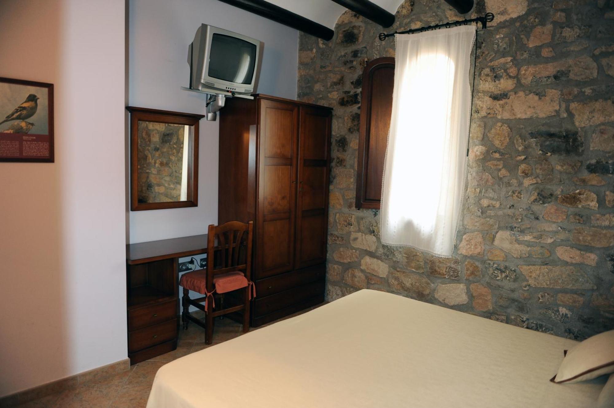 Hotel Restaurant Verdia Sueras Pokoj fotografie