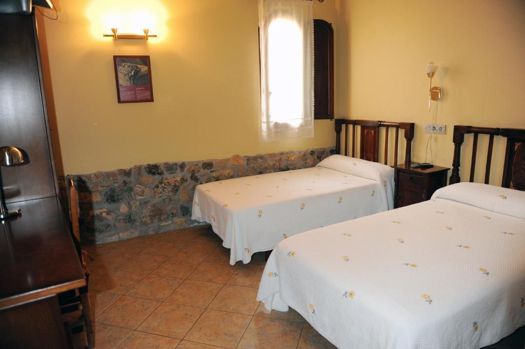 Hotel Restaurant Verdia Sueras Pokoj fotografie